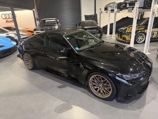 BMW M4 2022