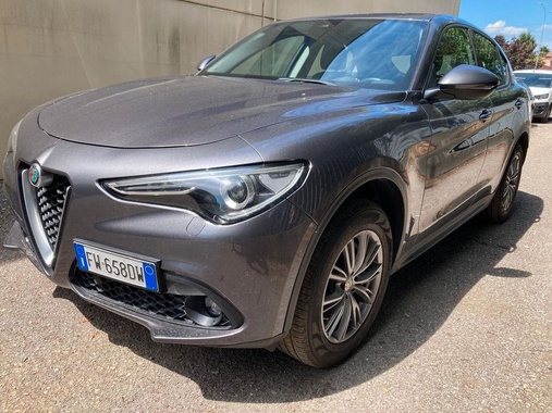 Alfa Romeo Stelvio 2019