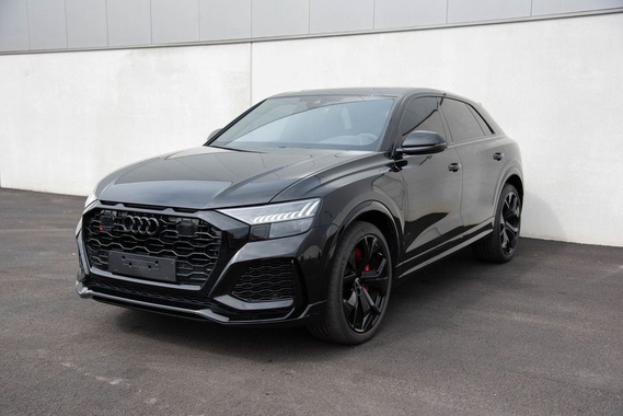 Audi RSQ8 2024