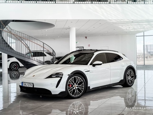 Porsche Taycan 2021