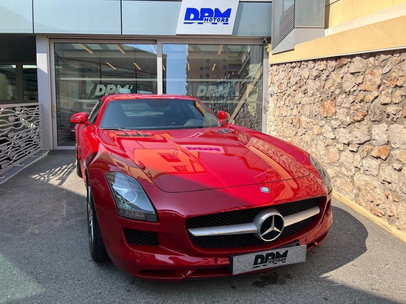 Mercedes-Benz SLS AMG