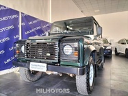 Land Rover Defender 2003
