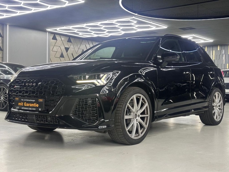 Audi RSQ3