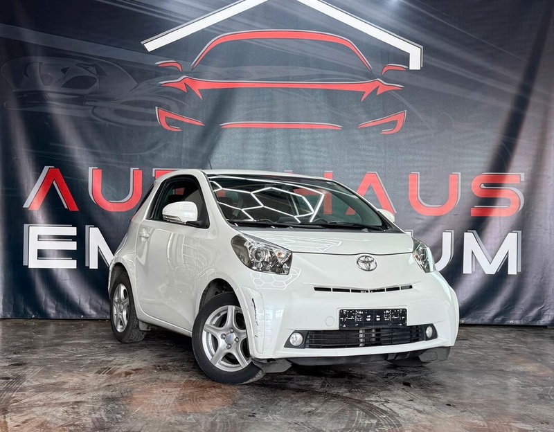 Toyota IQ