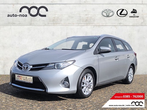 Toyota Auris 2013