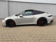 Porsche 992 2025
