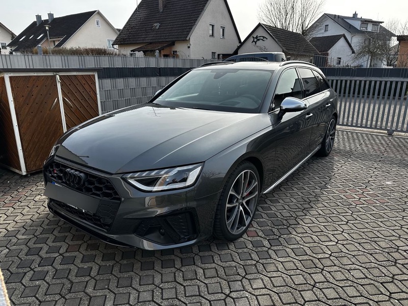 Audi S4