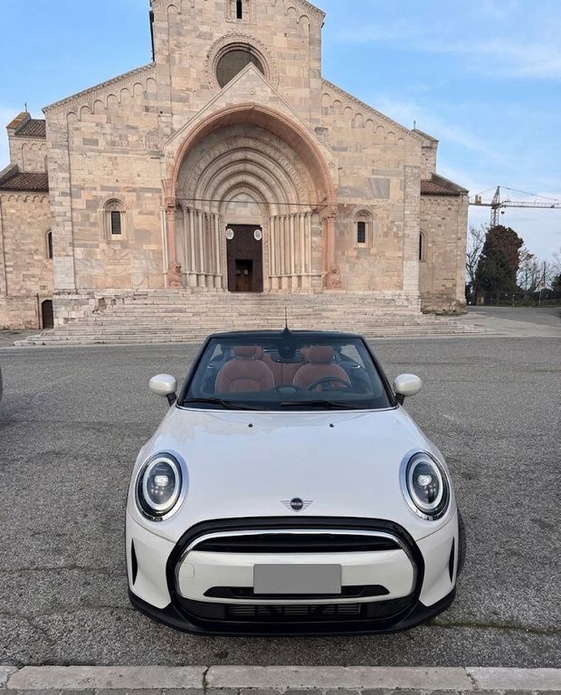 MINI Cabrio