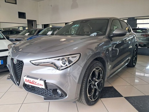 Alfa Romeo Stelvio 2021