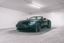 Aston Martin DB11 2026