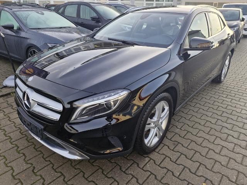 Mercedes-Benz GLA-Class