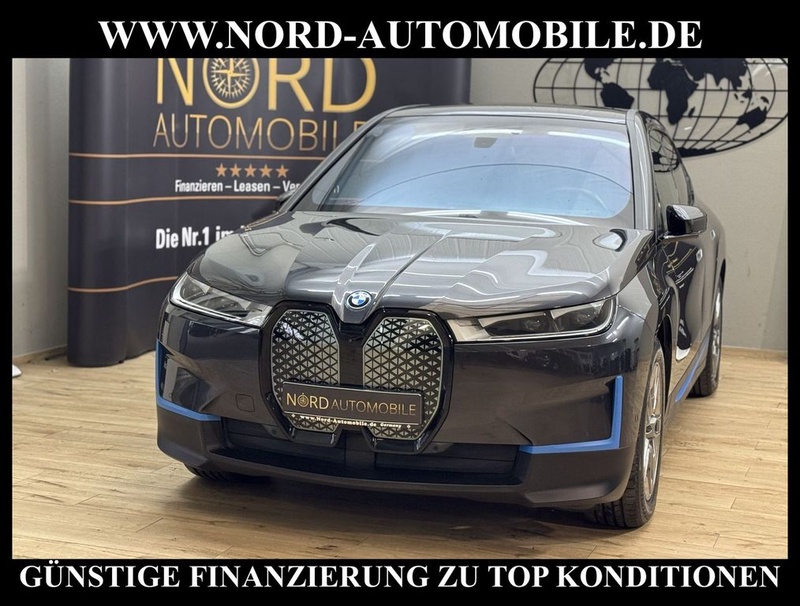 BMW iX