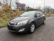 Opel Astra 2010