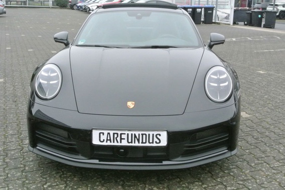Porsche 992 2025