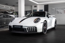 Porsche 911 2025