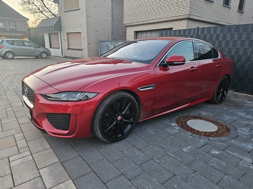 Jaguar XE 2020
