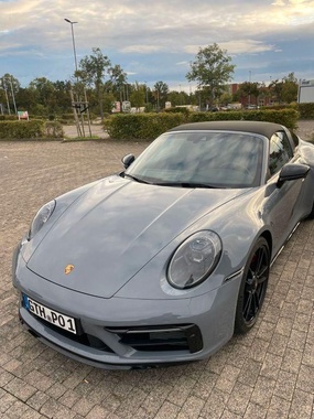 Porsche 911 2023