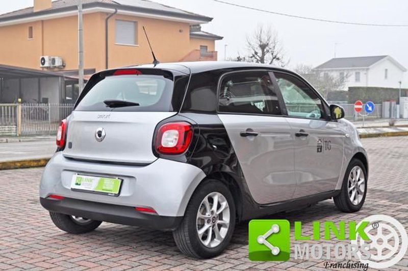Smart ForFour