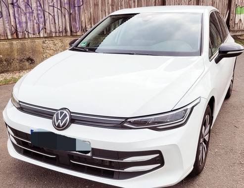 Volkswagen Golf 2025