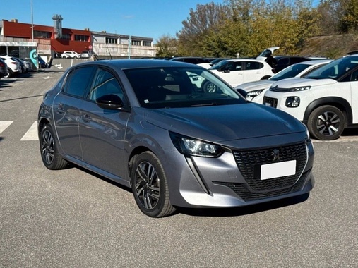 Peugeot 208 2022