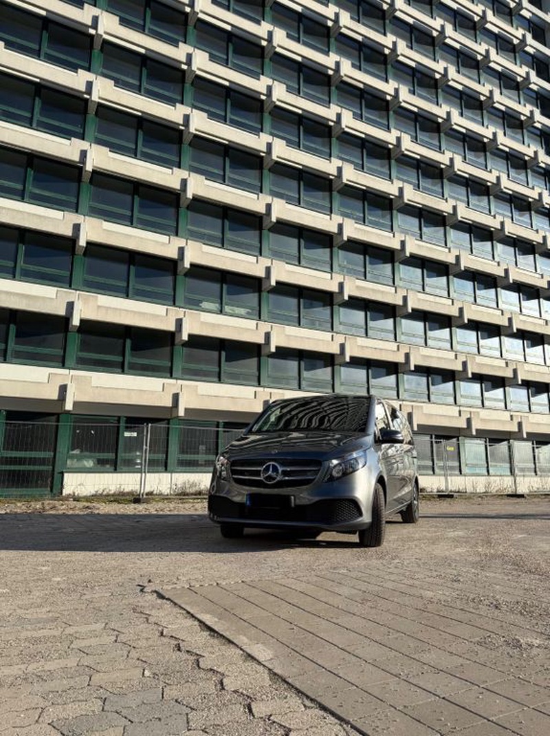 Mercedes-Benz V-Class