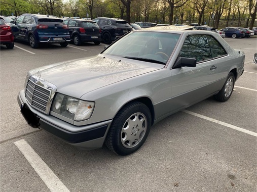 Mercedes-Benz 230 1988
