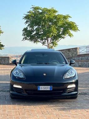 Porsche Panamera 2012