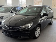 Opel Astra 2021