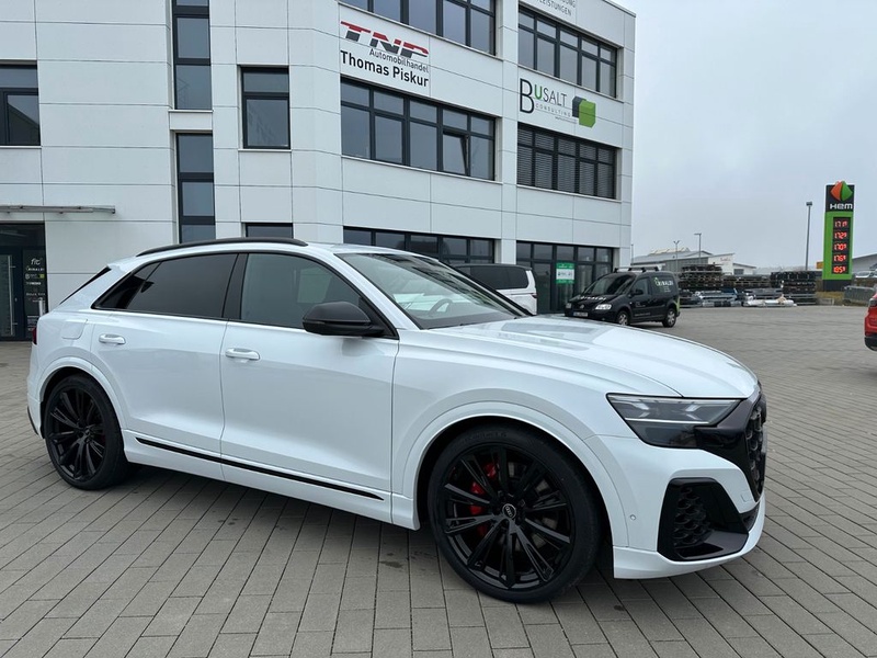 Audi SQ8