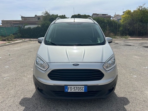 Ford Transit Courier 2016