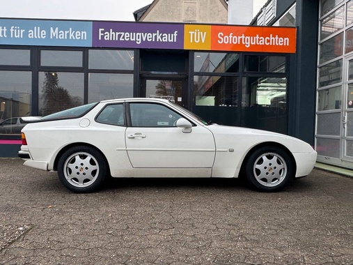 Porsche 944 1990