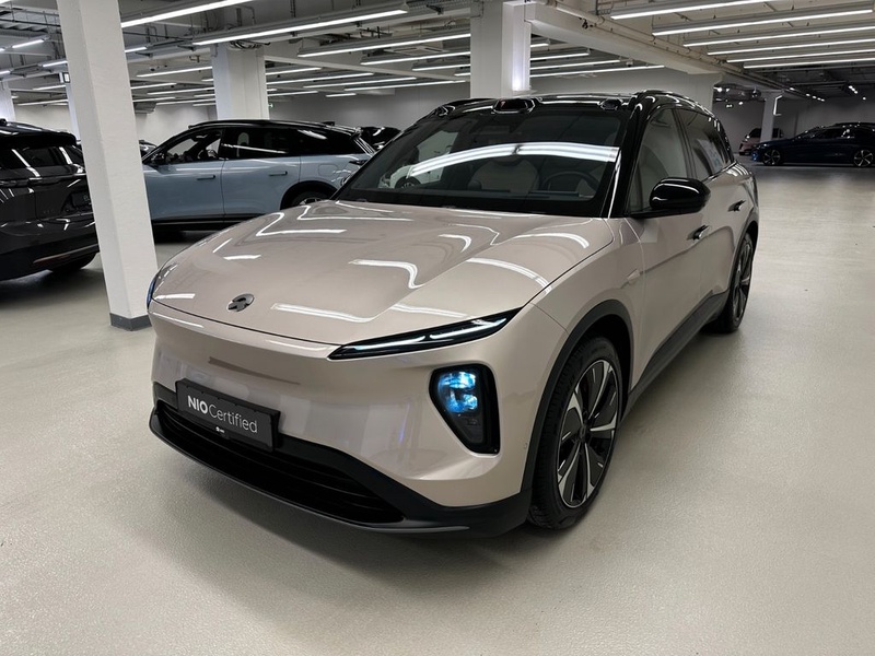 NIO EL6