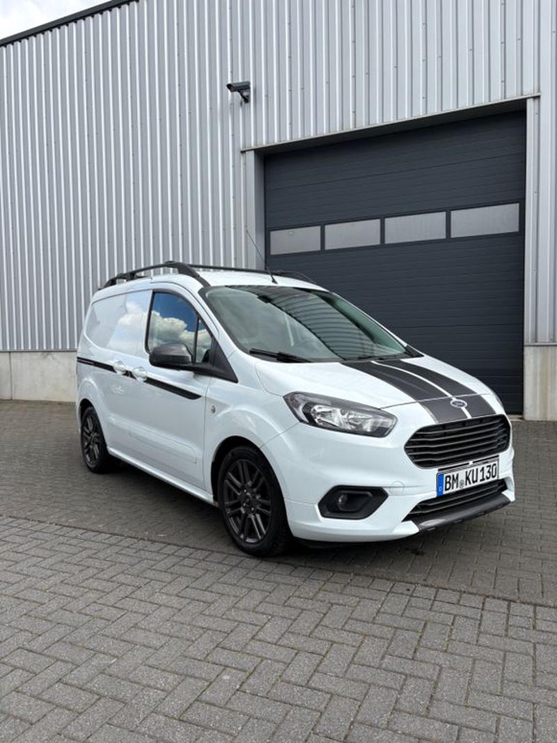 Ford Courier