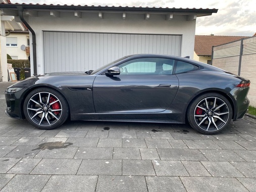 Jaguar F-TYPE 2022