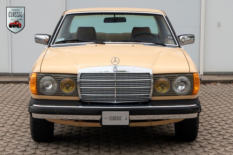 Mercedes-Benz 300