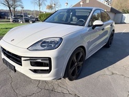 Porsche Cayenne 2025