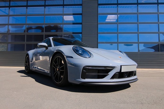 Porsche 992 2023