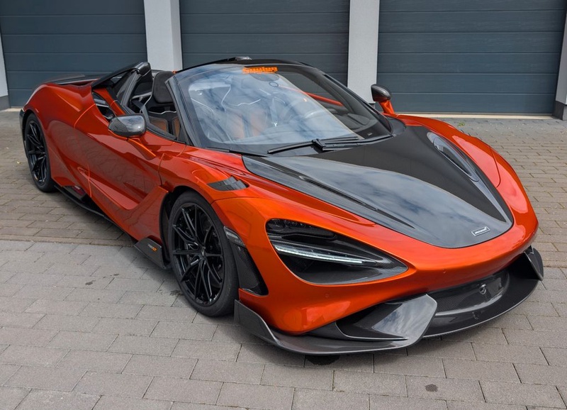 McLaren 765LT