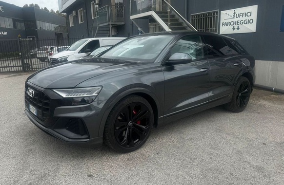 Audi Q8 2022
