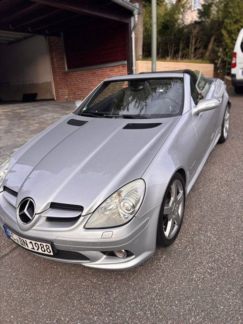 Mercedes-Benz SLK-Class