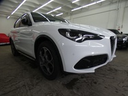 Alfa Romeo Stelvio 2023