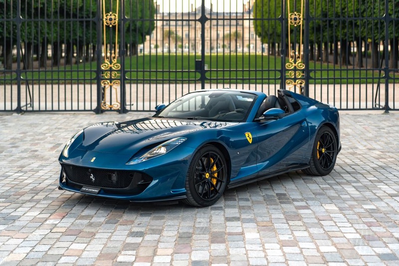 Ferrari 812