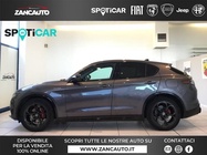 Alfa Romeo Stelvio 2025