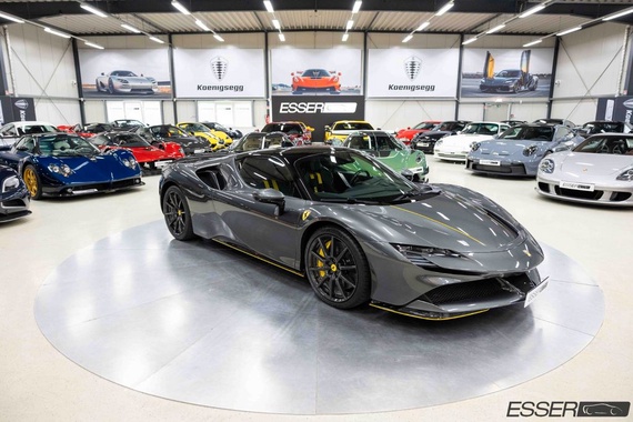 Ferrari SF90 2021