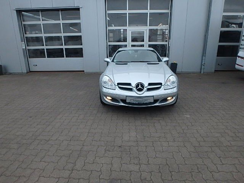 Mercedes-Benz SLK-Class