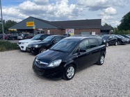Opel Zafira 2011