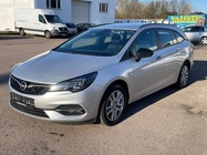 Opel Astra 2021