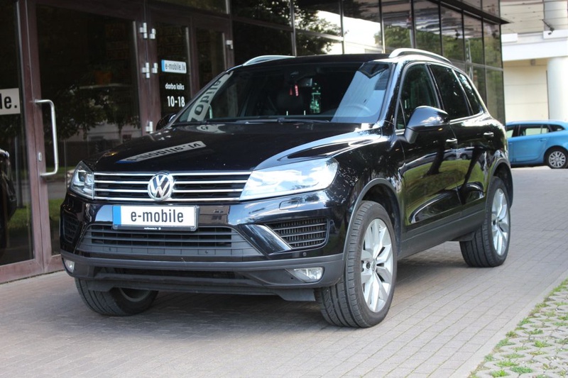 Volkswagen Touareg