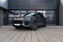Porsche Cayenne 2025