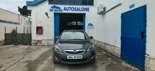 Opel Astra 2011